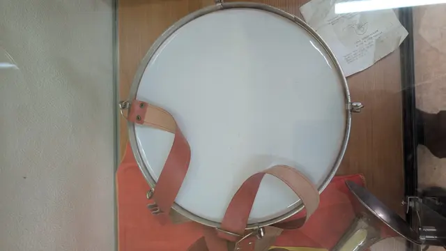 Барабан и ярлык
